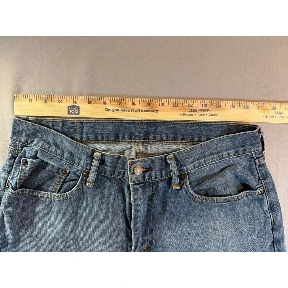 Levis 559 Relaxed Straight Leg Jeans Mens 34x32 Medium Wash Blue Denim